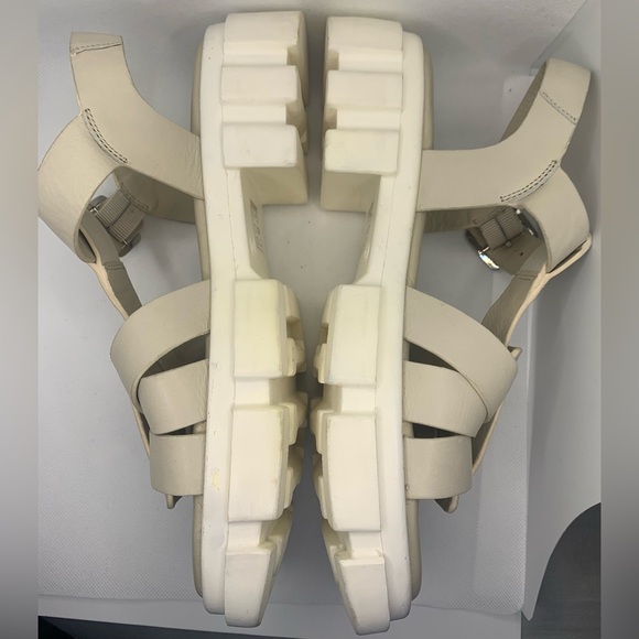 Brand New Never Worn Free People Brooks Fisherman Sandals Size 9.5 (40) - Picture 5 of 12